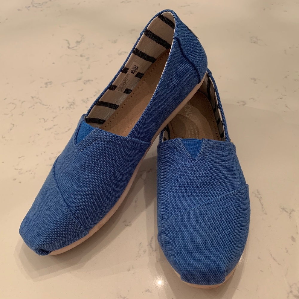 Toms